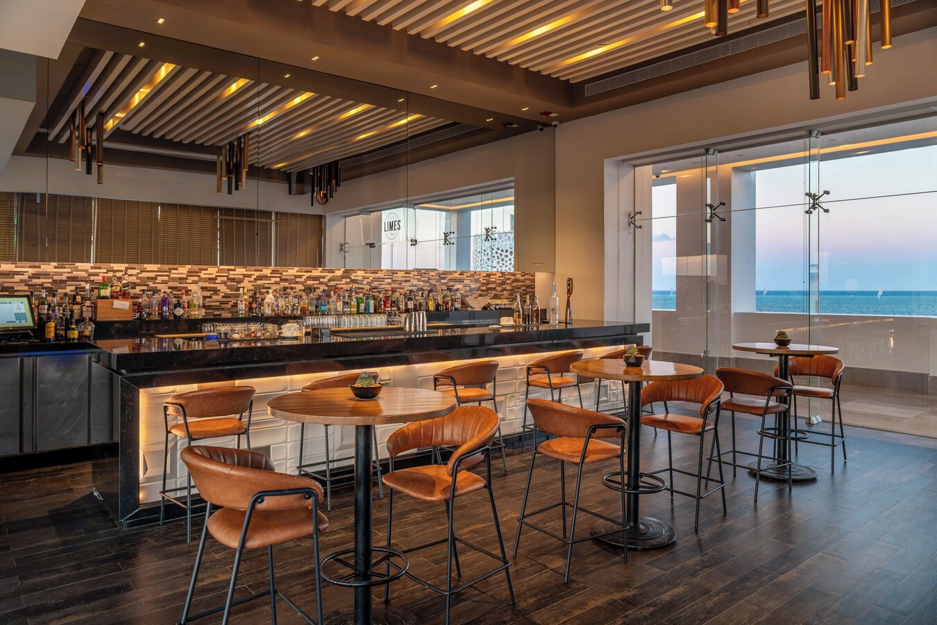 Bar 02 de Haven Riviera Cancun - All Inclusive - Adults Only