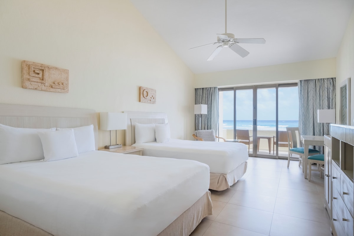 Villa Oceanfront con dos camas y vista al mar en Iberostar Selection Cancún (hasta 4 personas)