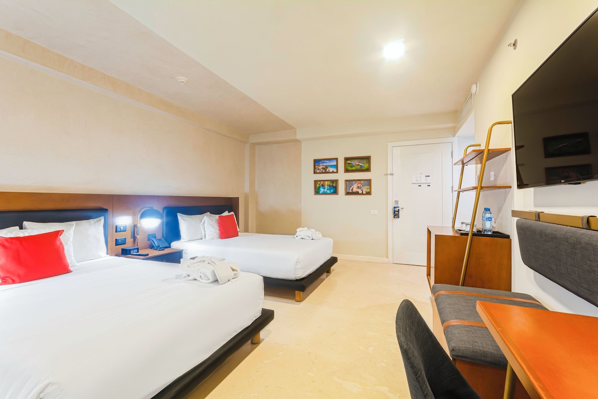 Habitación Standard Double con dos camas matrimoniales en Mex Hoteles Cancún (hasta 4 personas)