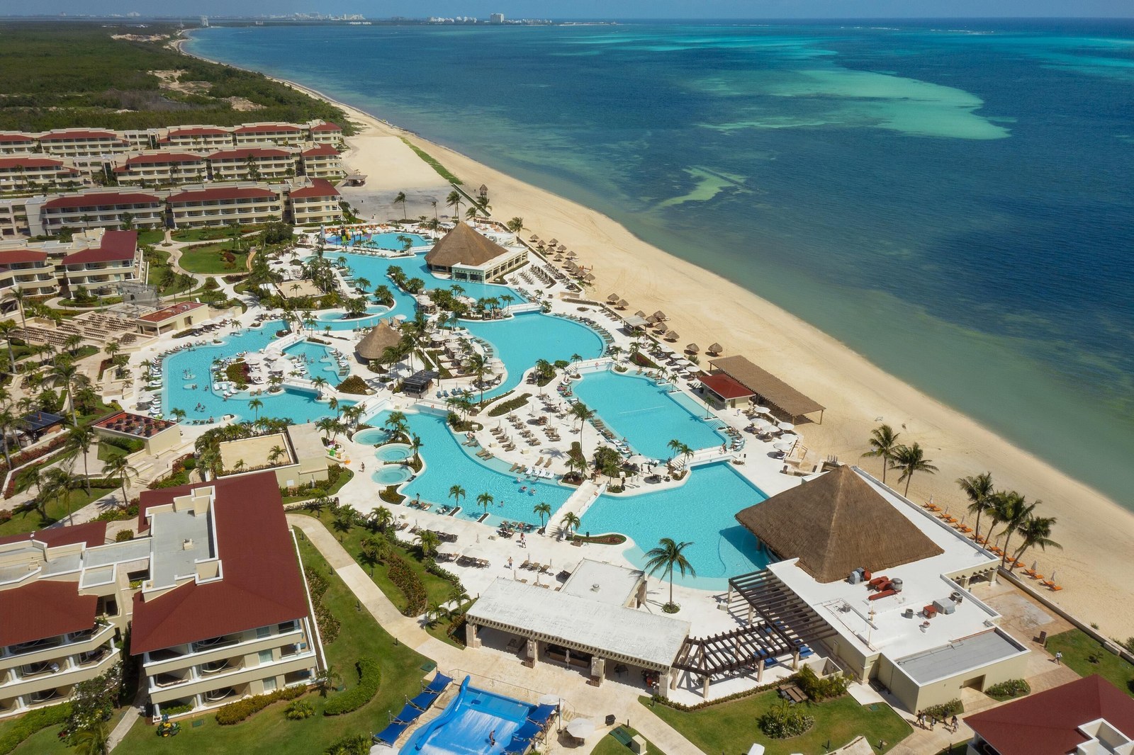 Beachfront Aerial 08b8d935 de Moon Palace Cancun - All-Inclusive