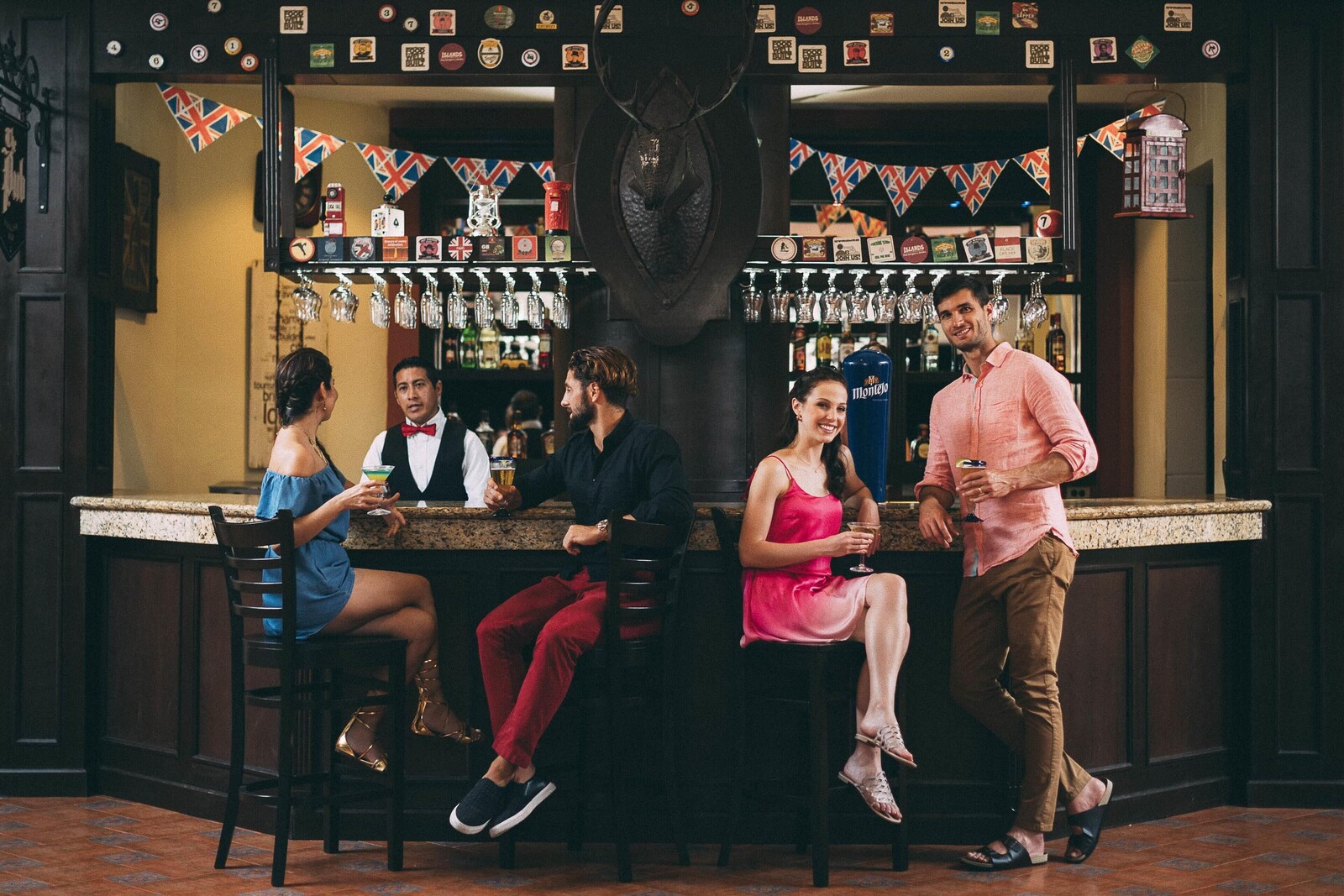 Bar de Occidental at Xcaret Destination - All Inclusive