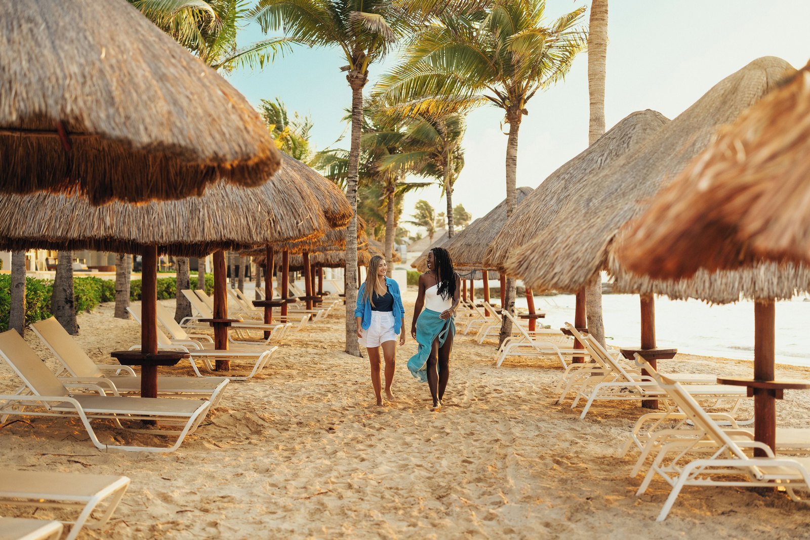 Beach Palapas 45042ed0 de Secrets Riviera Cancún All Preferred - Adults Only - All inclusive