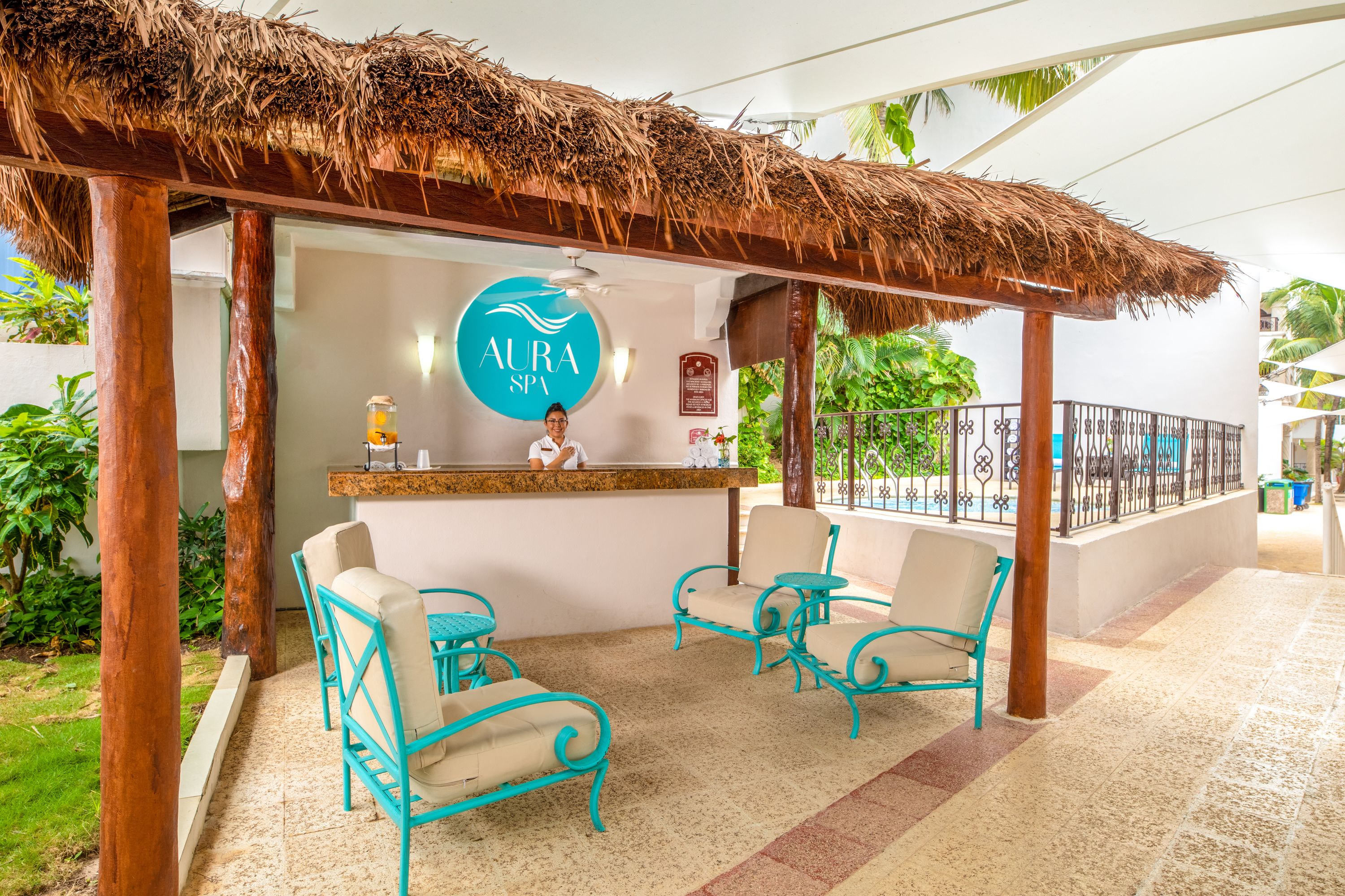 Aura Spa Entrance de Sunscape Cancun All-Inclusive Resort & Spa by Hyatt